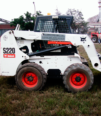 BOBCAT S220